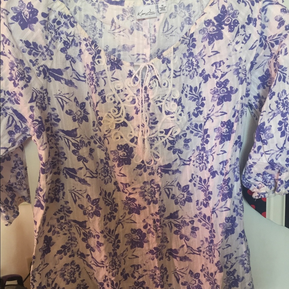 Women’s size 1X top